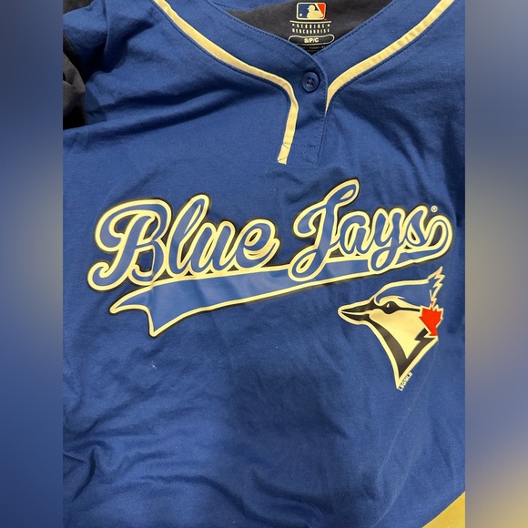 Toronto Blue Jays two button jersey Genuine MLB Merch - Picture 1 of 1